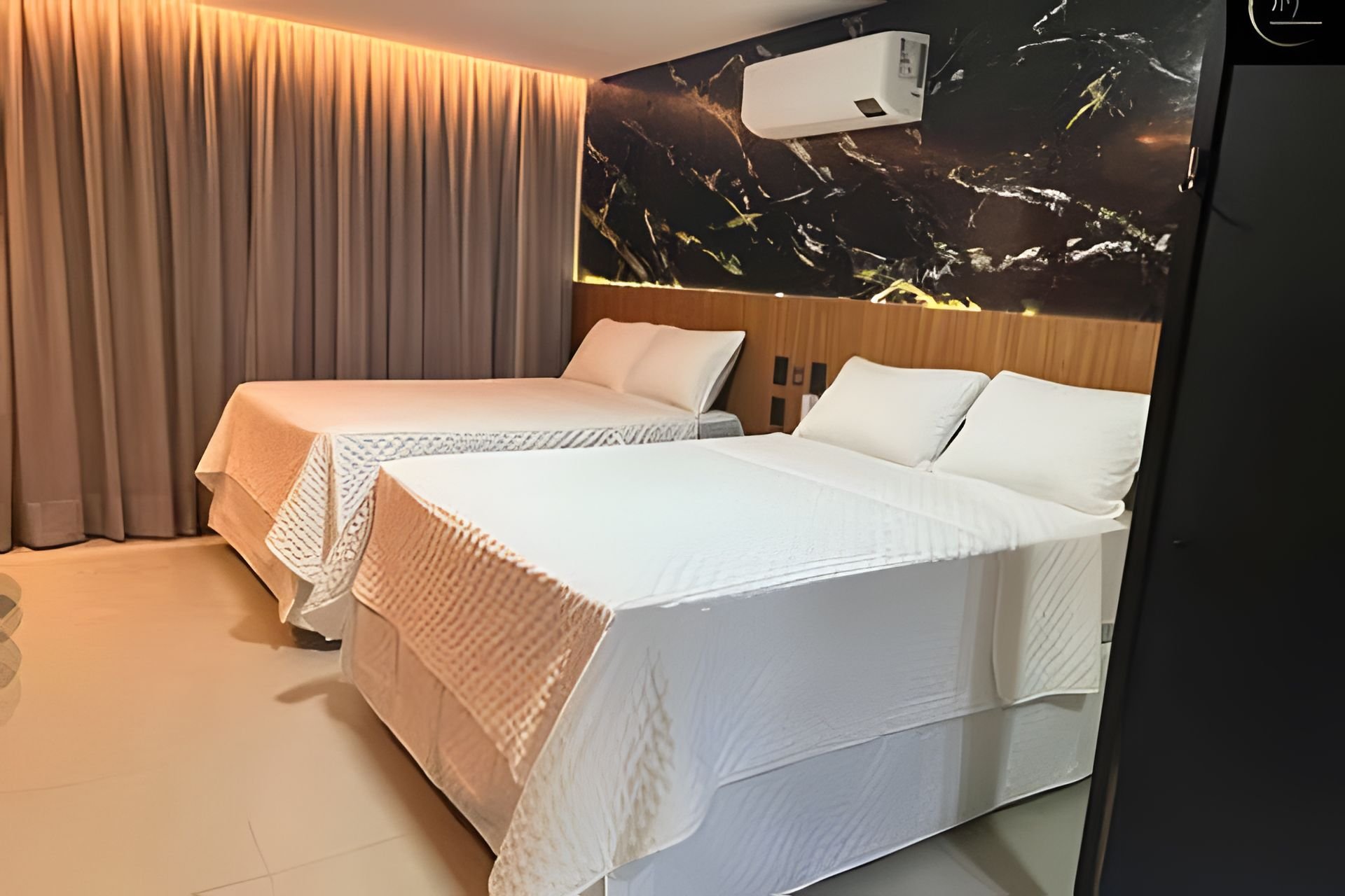 701 Lm Get One com vista lateral mar foto 3